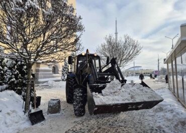 ОАО «8 Марта» осуществило расчистку от снега
